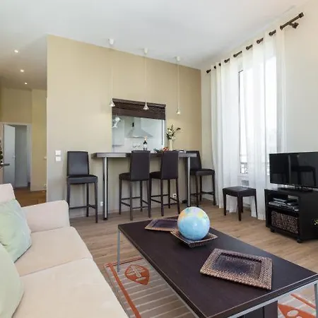 Sleeps 4 Wifi * Cannes
