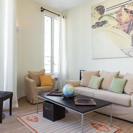 Sleeps 4 Wifi Cannes
